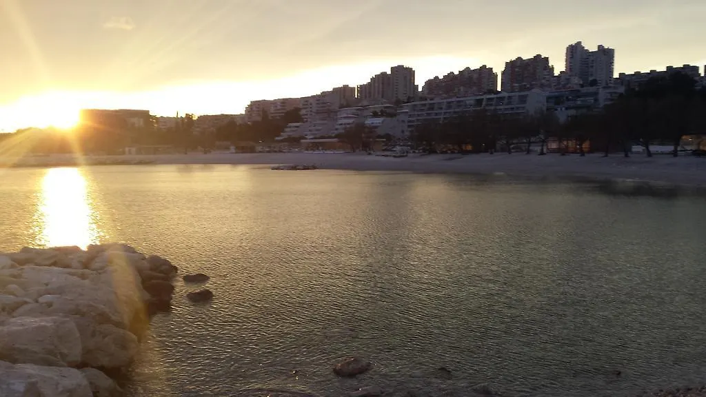 Apartment Davor Split 0*,  Croacia